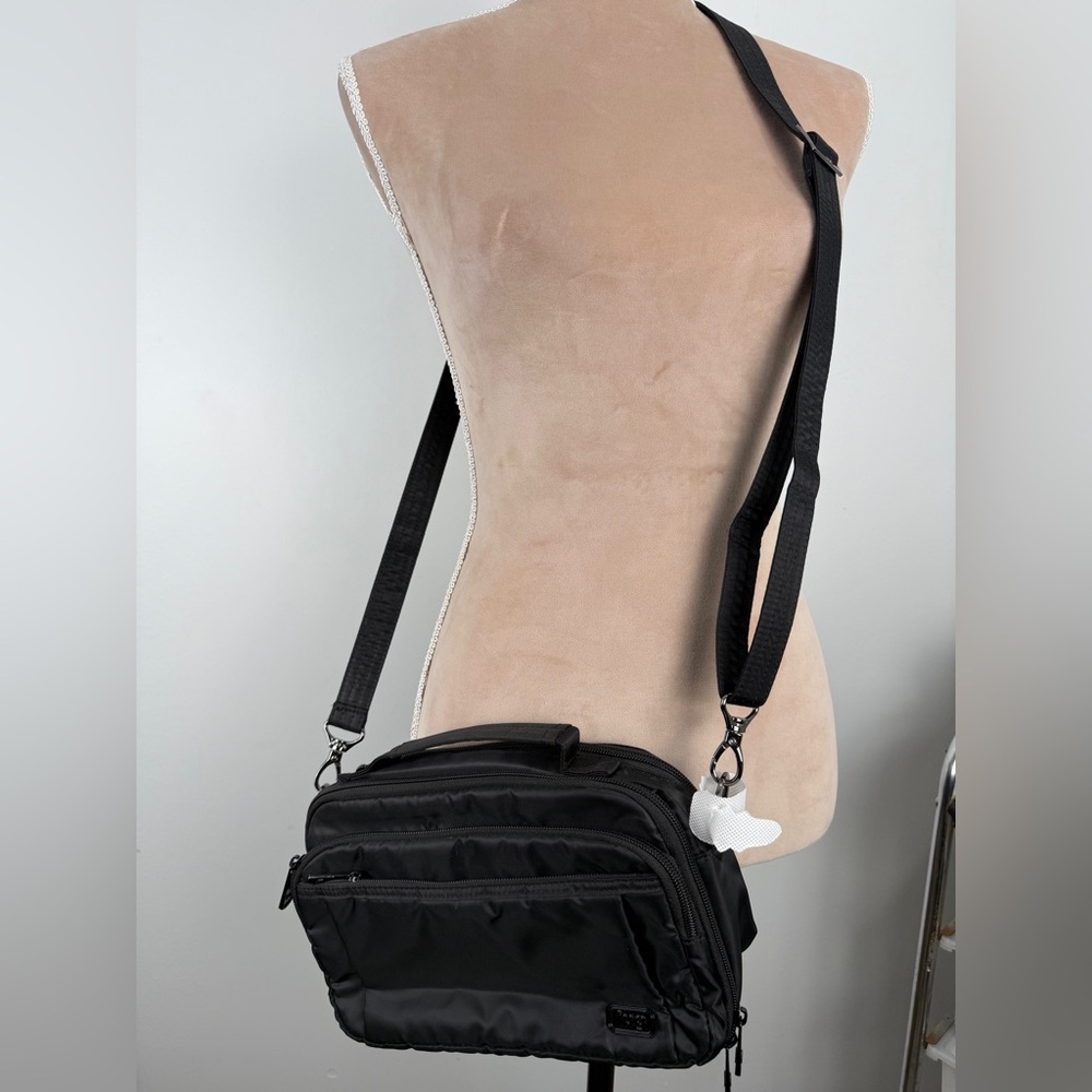 Lug Black Men's Messenger Bag